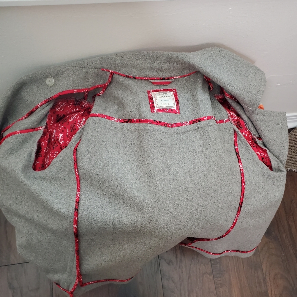 Old Navy Wool Pea Coat - Picture 8 of 10